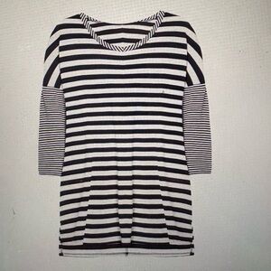 Dee Elle - Lyon Knit Top - Navy and white stripes.